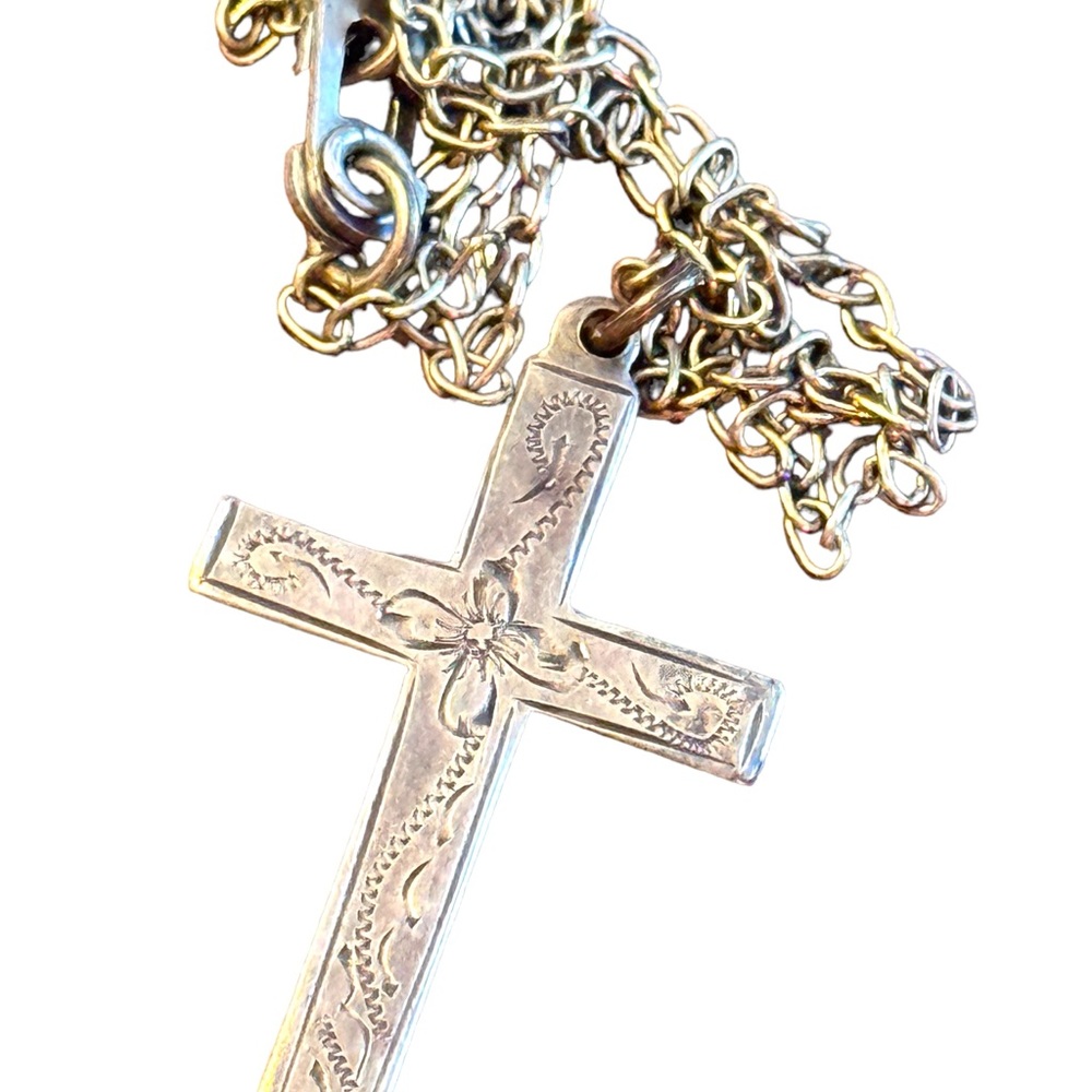 Antique etched sterling silver 925 cross necklace